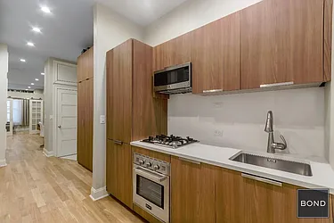 Rented by Bond New York