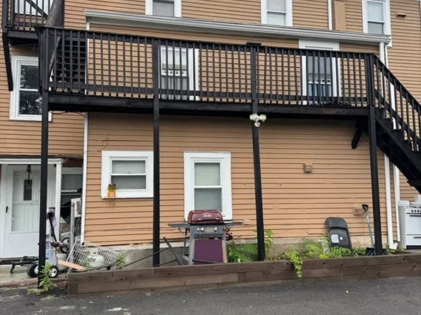 55 Morton St, Stoughton, MA 02072