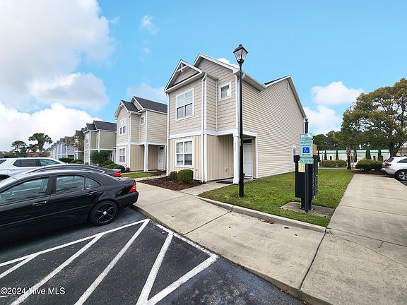3rd image of 4565 Exuma Lane
