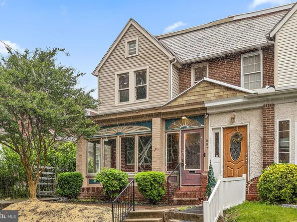 907 W 25th St, Wilmington, DE 19802