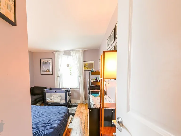 420 16th St SE #207 — Photo 14