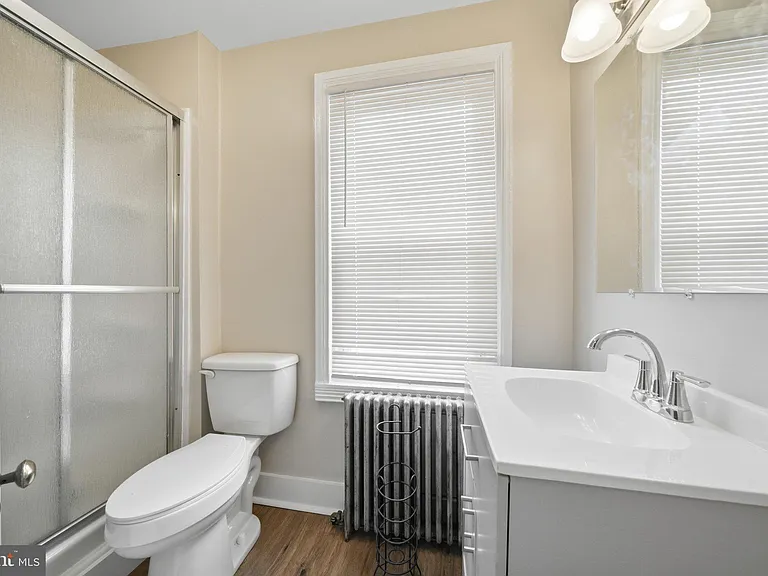 403 W South St #A — Photo 32