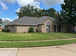 1601 S Lexington Dr, Bossier City, LA 71111