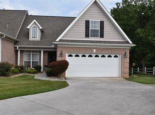 1146 Creekside Village Way, Seymour, TN 37865