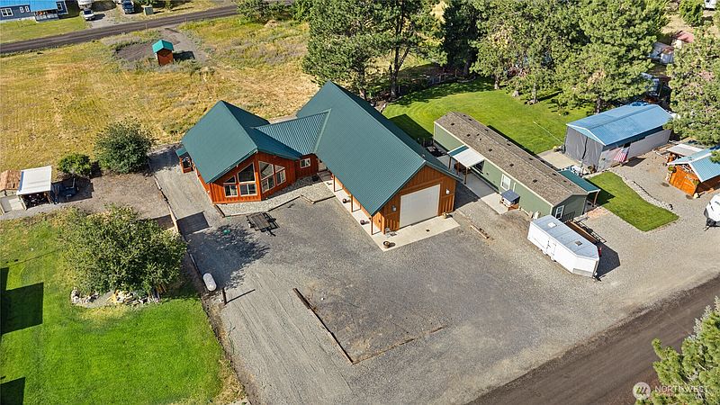 2nd image of 160 Ronald Ridge Drive