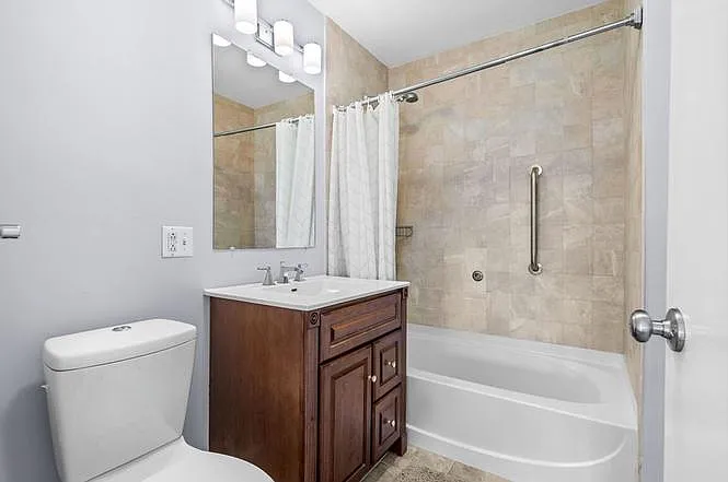 216 Saint Paul St #702 — Photo 3