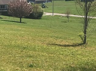 Oak Grove Rd, Dandridge, TN 37725