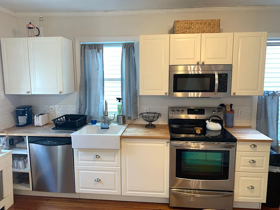 65 Roseneath Ave #HOUSE