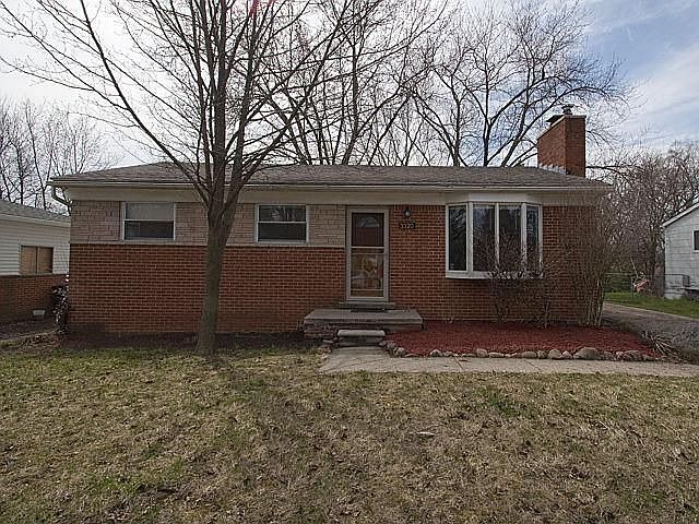 1st image of 3320 Creek Dr