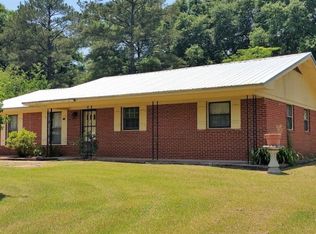 712 Grimes Rd, Ozark, AL 36360