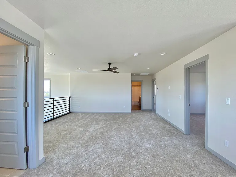 6033 W 30th Ave — Photo 14