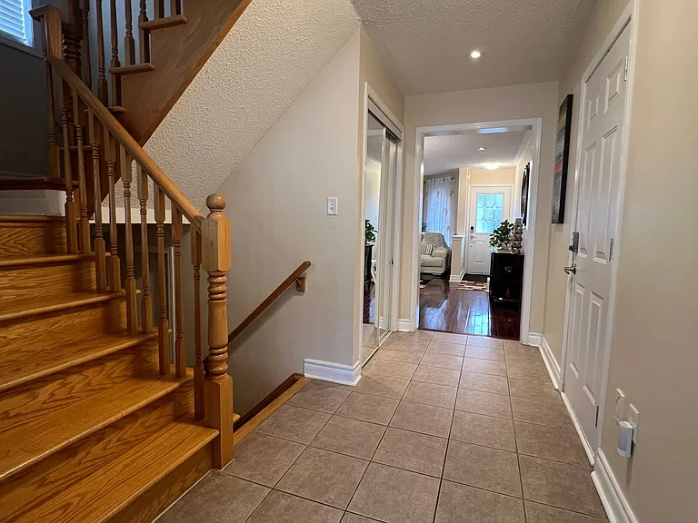 860 Luxton Dr — Photo 9
