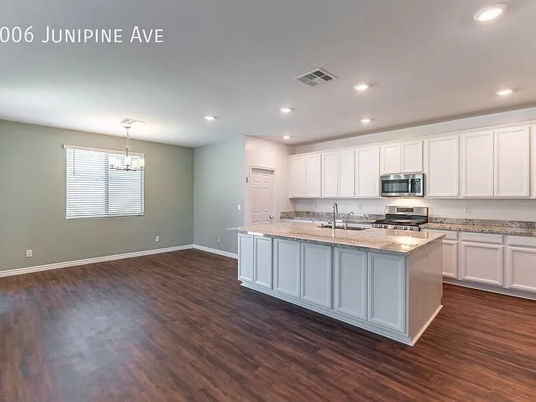 1006 Junipine Ave — Photo 3