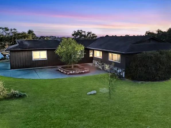 15175 Oak Hills Dr, Salinas, CA 93907