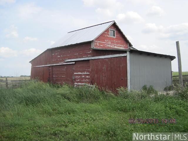 2nd image of 61417 140th St