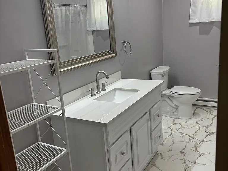 221 Zenith Rd — Photo 18