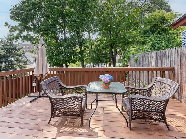 5637 Delafield Ave, Bronx, NY 10471