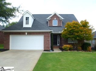 104 Glenaire Dr, Greer, SC 29650