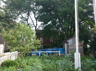 4 Cottage Ct, Boston, MA 02125