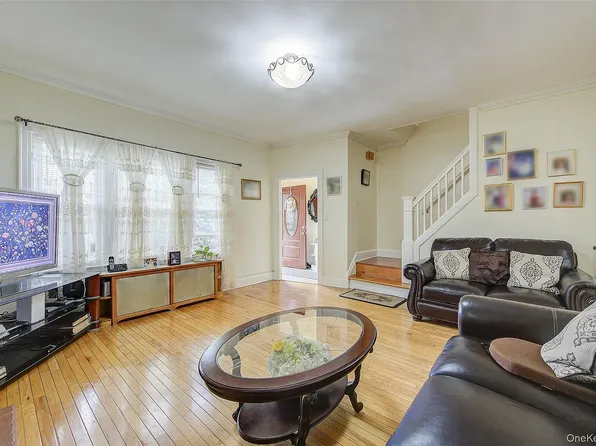 161-10 84th Avenue image 11 of 44