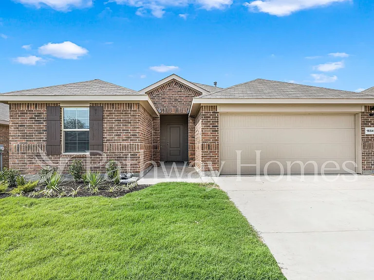 9449 Golden Tree Ave — Photo 1