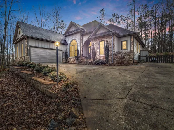 351 E Rambling Crk, Tryon, NC 28782