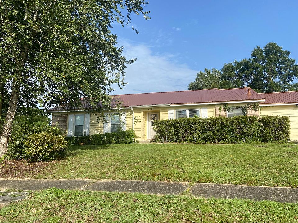1st image of 4604 Centerpointe Dr