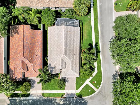 3rd image of 11419 Mauna Kea Lane