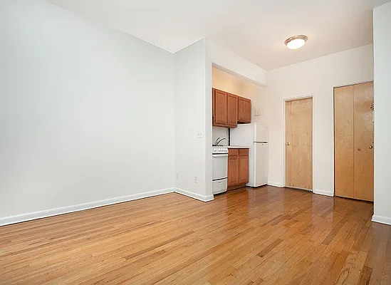 Rented by Copperwood Real Estate | media 13