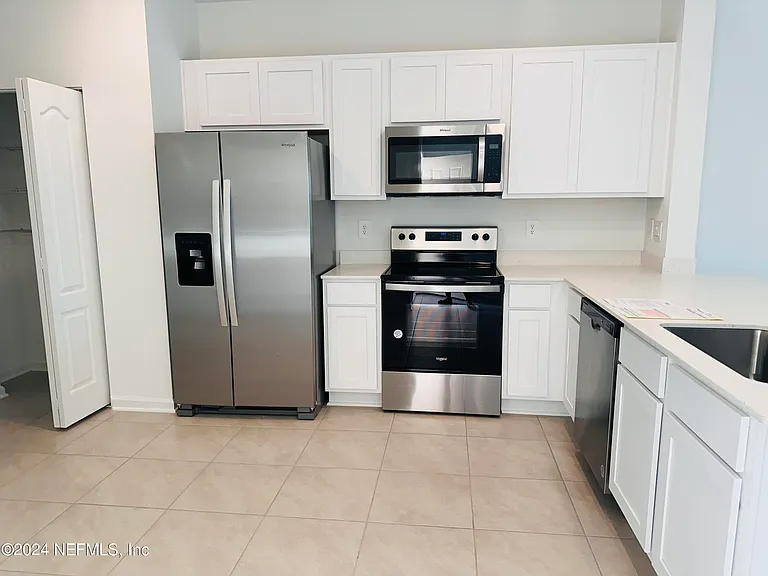 73 Tidal Beach Ave — Photo 5