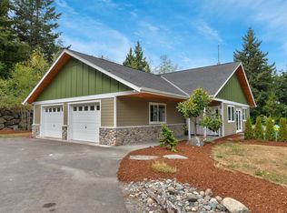 4751 SE Black Swan Ln, Olalla, WA 98359