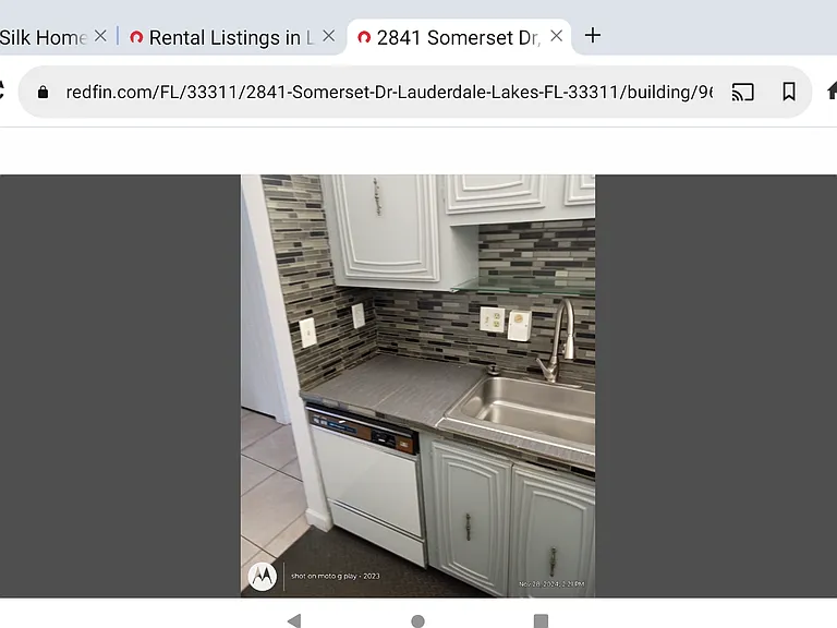 2841 Somerset Dr #207 — Photo 2