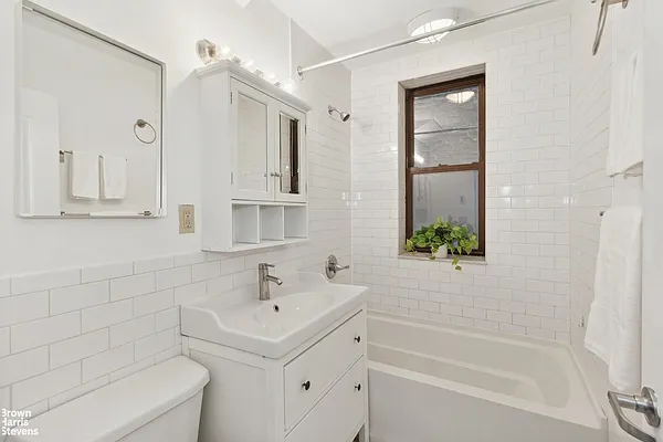 Rented by Brown Harris Stevens | media 4