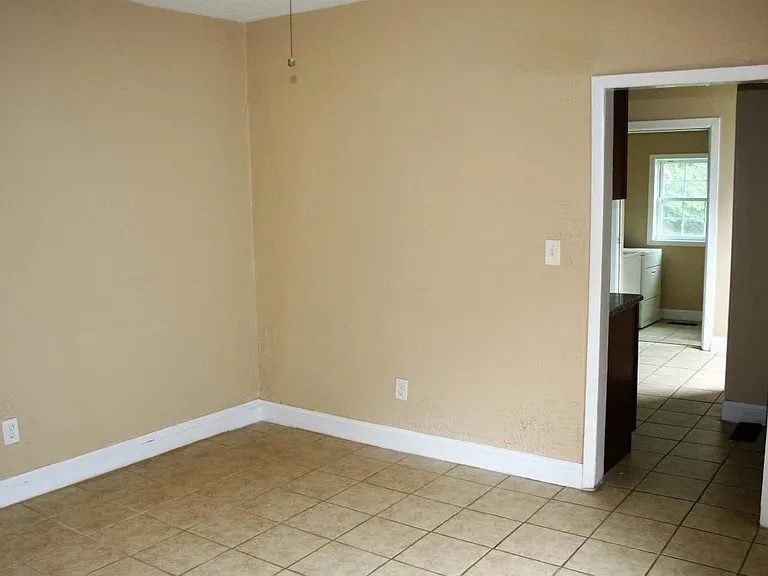 155 Jackson Ave — Photo 16