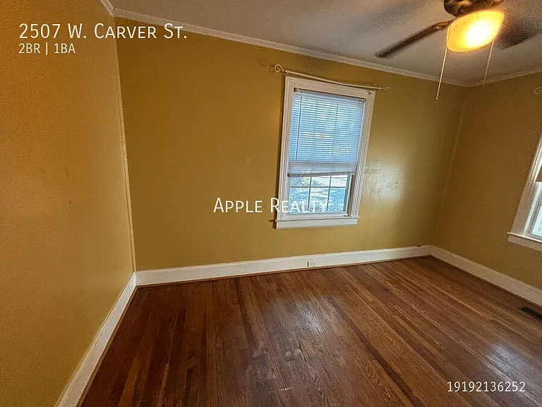 2507 W Carver St — Photo 12