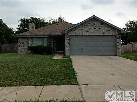1st image of 1998 Carrington Dr