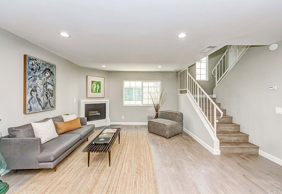 1st image of 14711 S Berendo Ave APT 14