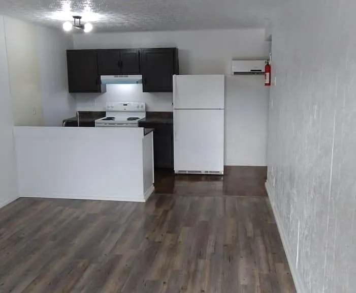712 Old Roane St #10 — Photo 2