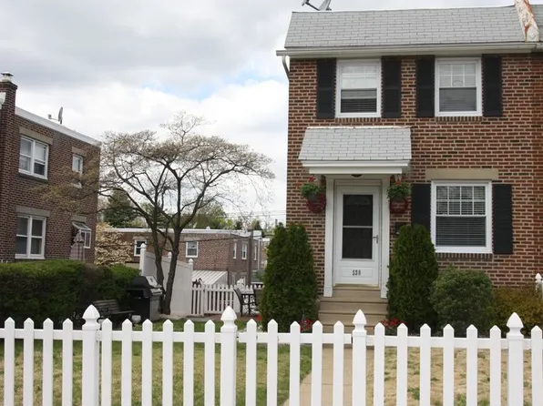 538 Acorn St, Philadelphia, PA 19128