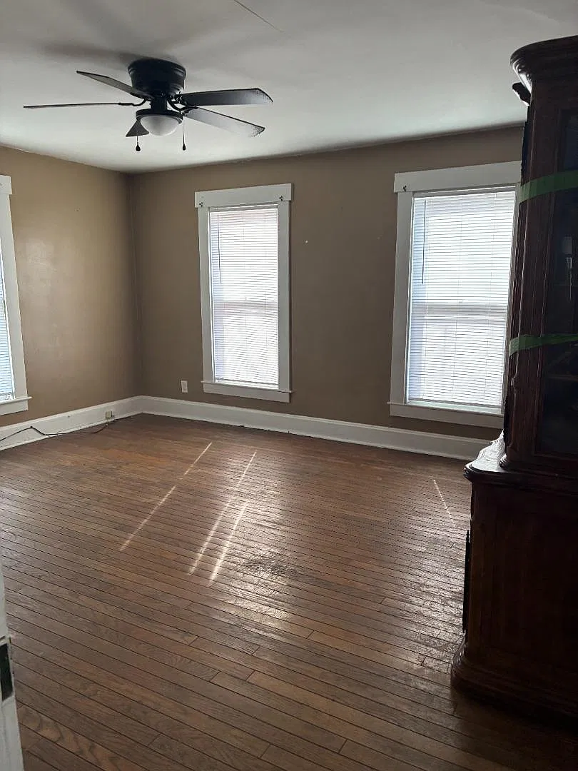 430 W Main St - 430 1/2 W Main — Photo 2