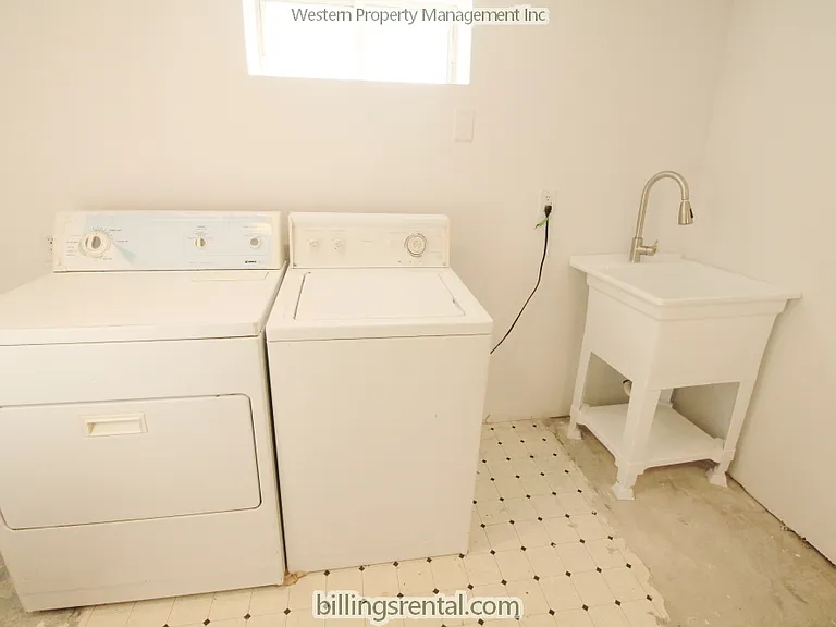 1042 N 24th St — Photo 7