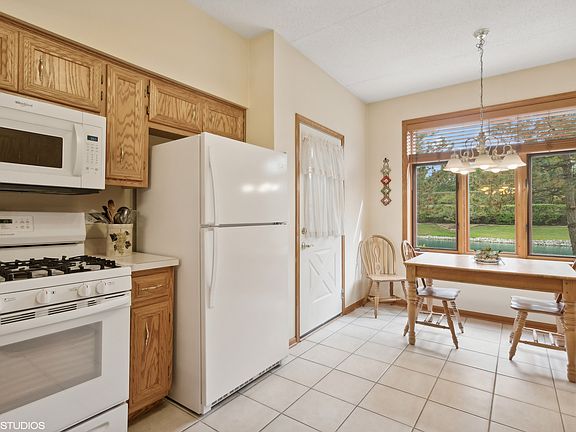 4th image of 6553 Pine Lake Dr APT 2