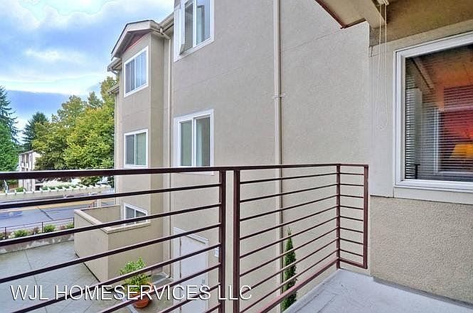 1st image of 12034 15th Ave NE Unit 210
