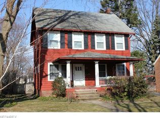 1220 Yellowstone Rd, Cleveland Heights, OH 44121