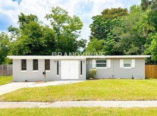 2518 Congaree Dr W, Jacksonville, FL 32211