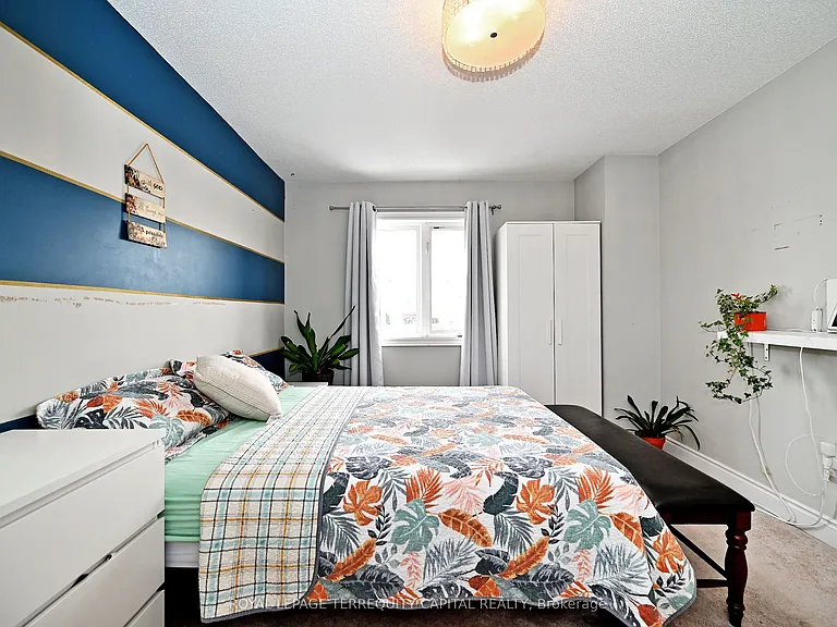 31 Madelaine Dr #6 — Photo 26