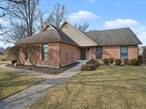 885 Chelsea Ln, Tipp City, OH 45371