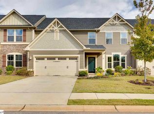 27 Hemingway Ln, Simpsonville, SC 29681