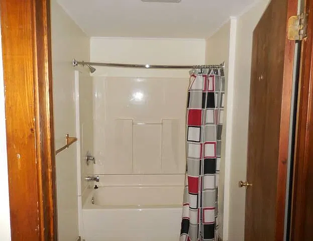 973 Roosevelt Hwy — Photo 3