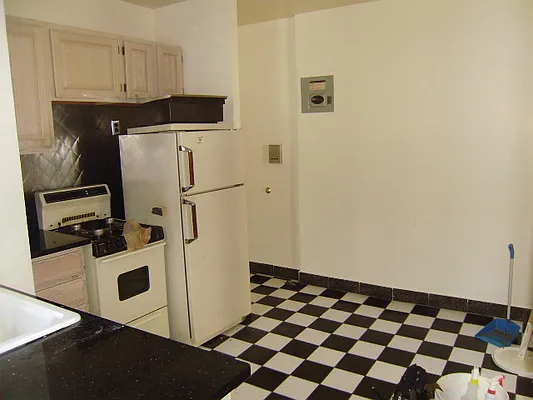 Rented by Mauro Bros Real Estate Services LLC | media 29